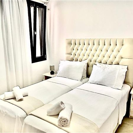 Alkestis Studios Lixouri Buitenkant foto